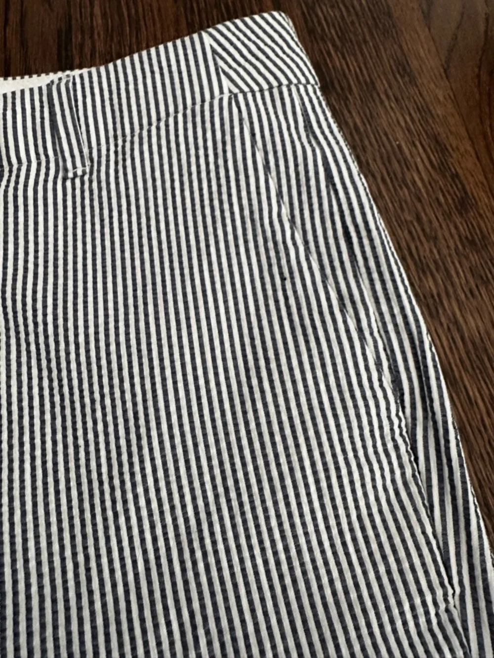 Talbots Chelsea Navy and White Striped Cotton cropped capri Pants - Picture 4 of 13